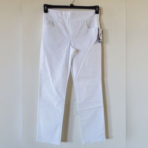 Gloria Vanderbilt - Amanda Pull On - Slim Leg - Classic Rise - Vintage White